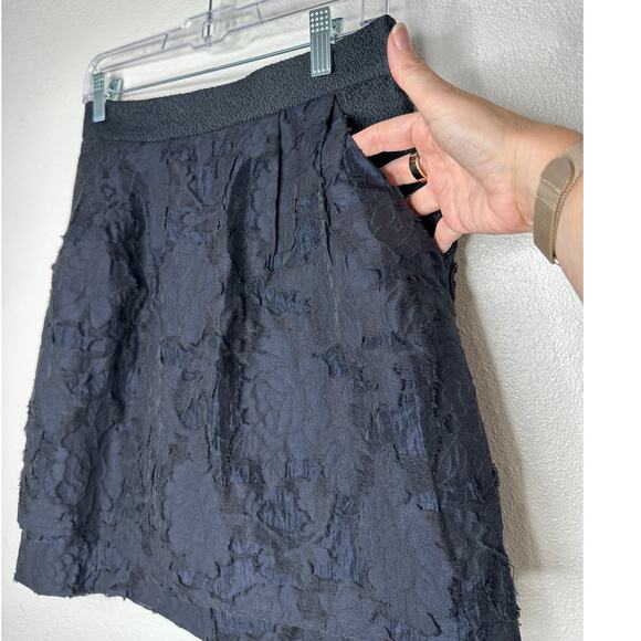 H&M Black Tiered Burnout Jacquard Weave Lace Pockets Back Zip Mini Skirt 8 - Picture 4 of 10